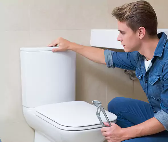Expert Plumber for Toilet Replacement in Pembroke, MA: Schedule Affordable Toilet Replacement Services with Us